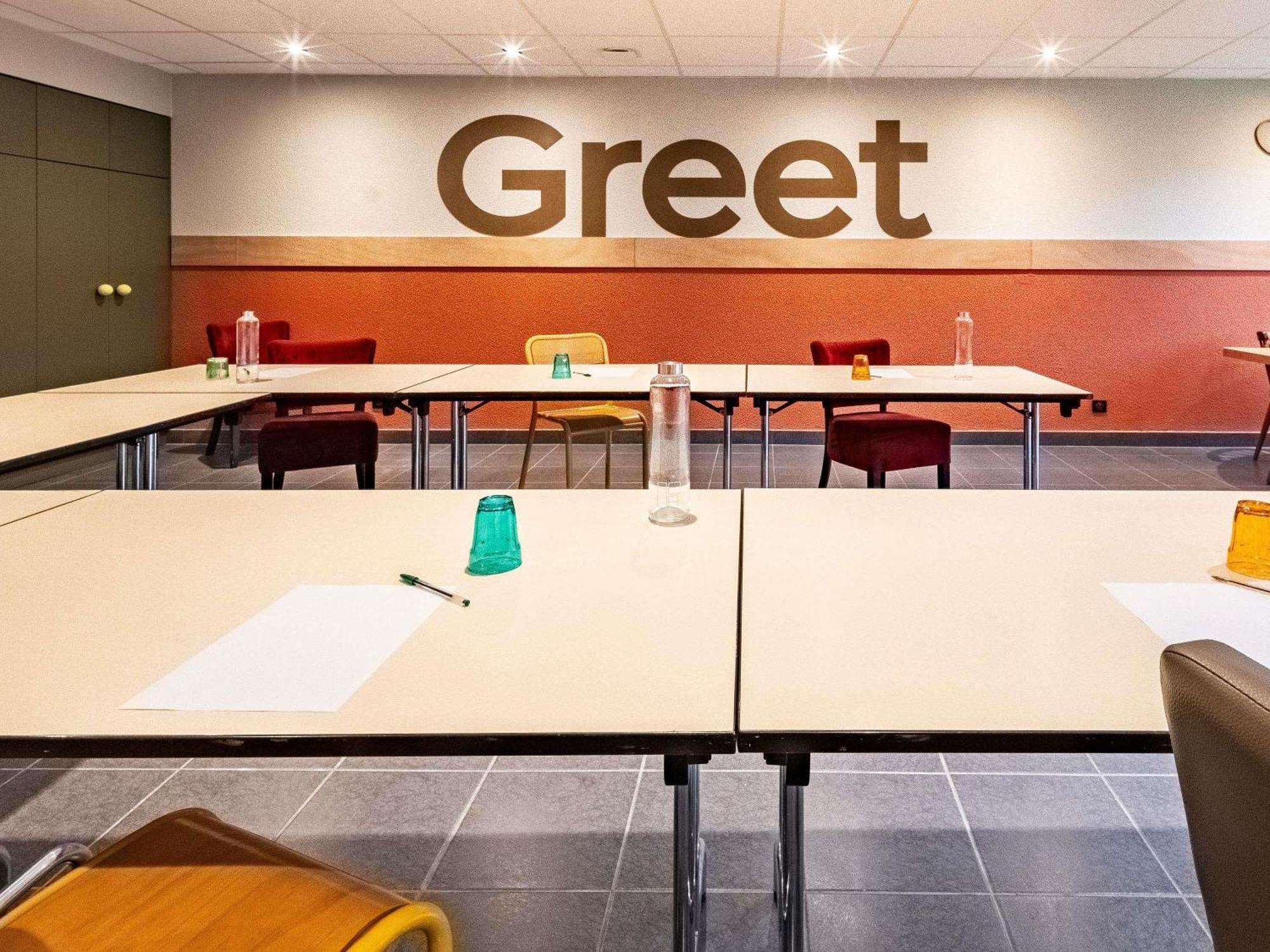 Greet Hotel Massieux Lyon Nord Kültér fotó