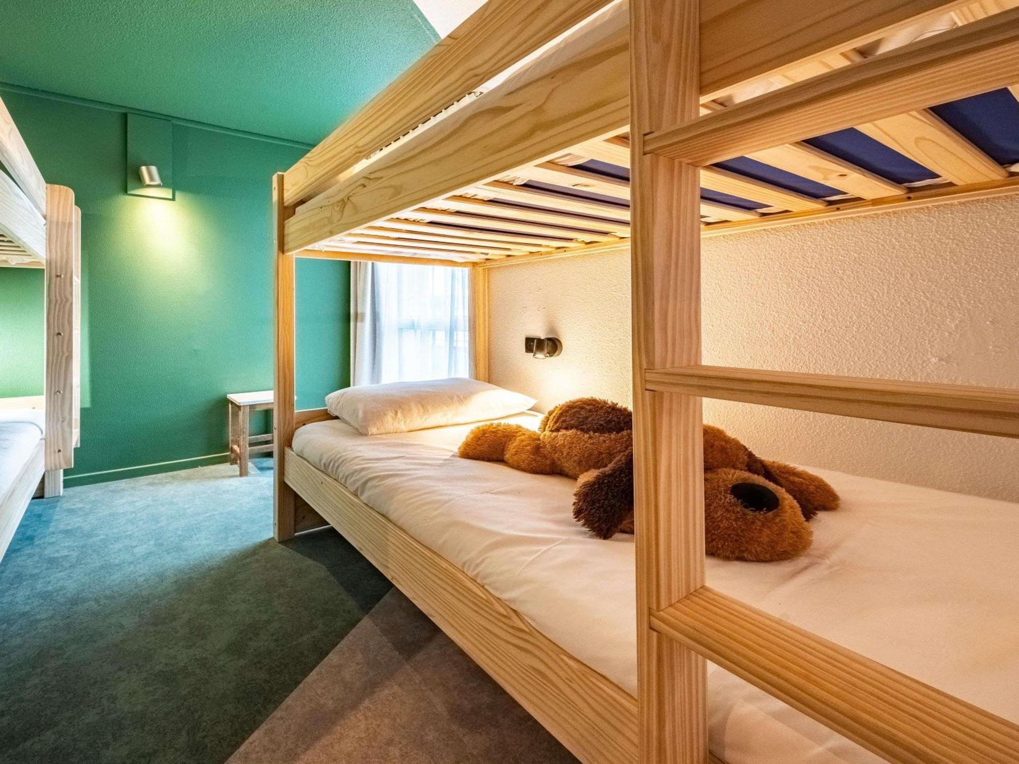 Greet Hotel Massieux Lyon Nord Kültér fotó