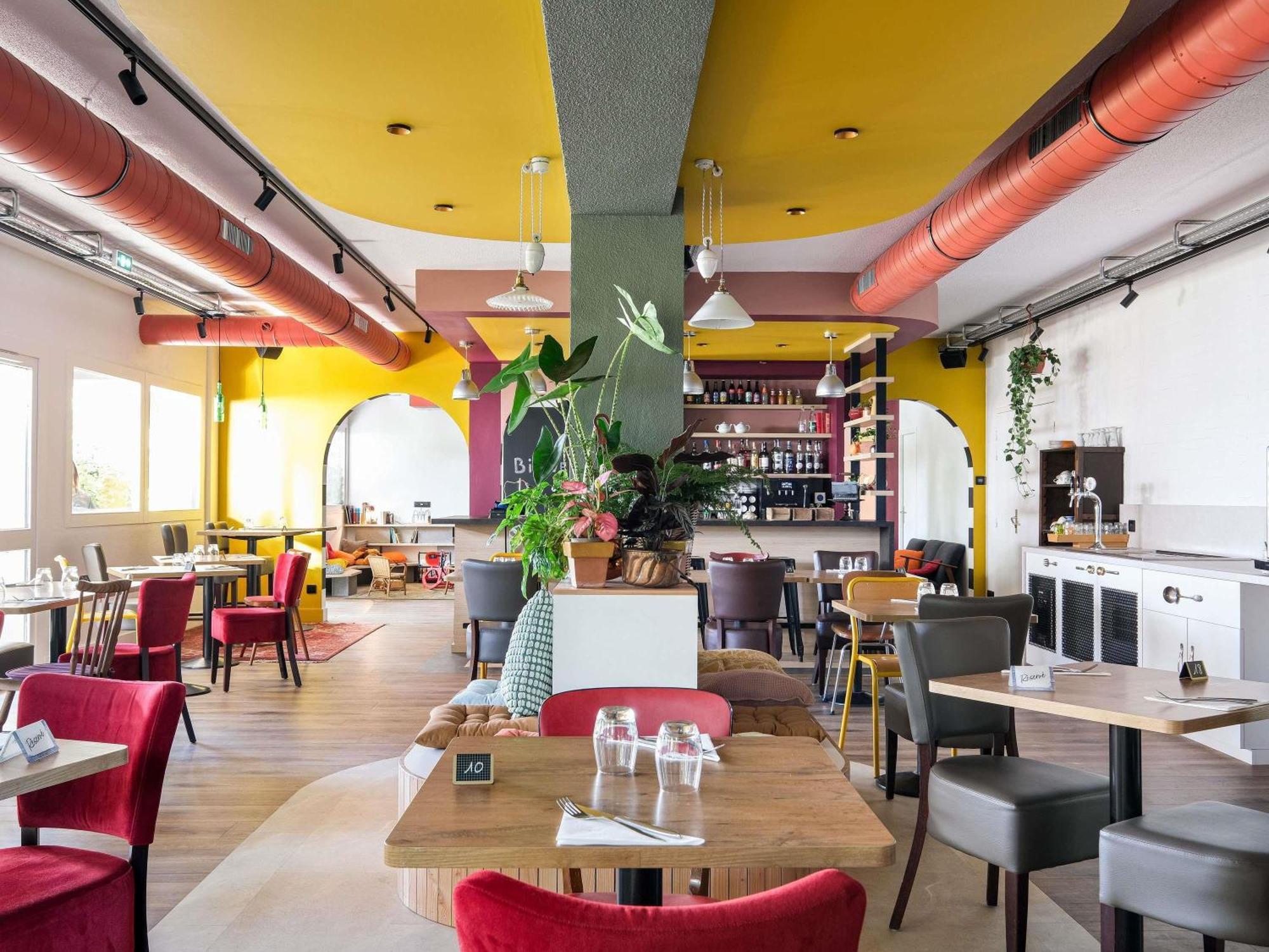 Greet Hotel Massieux Lyon Nord Kültér fotó