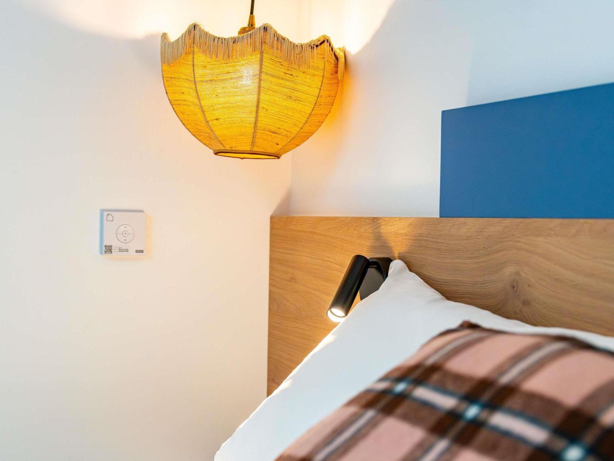 Greet Hotel Massieux Lyon Nord Kültér fotó